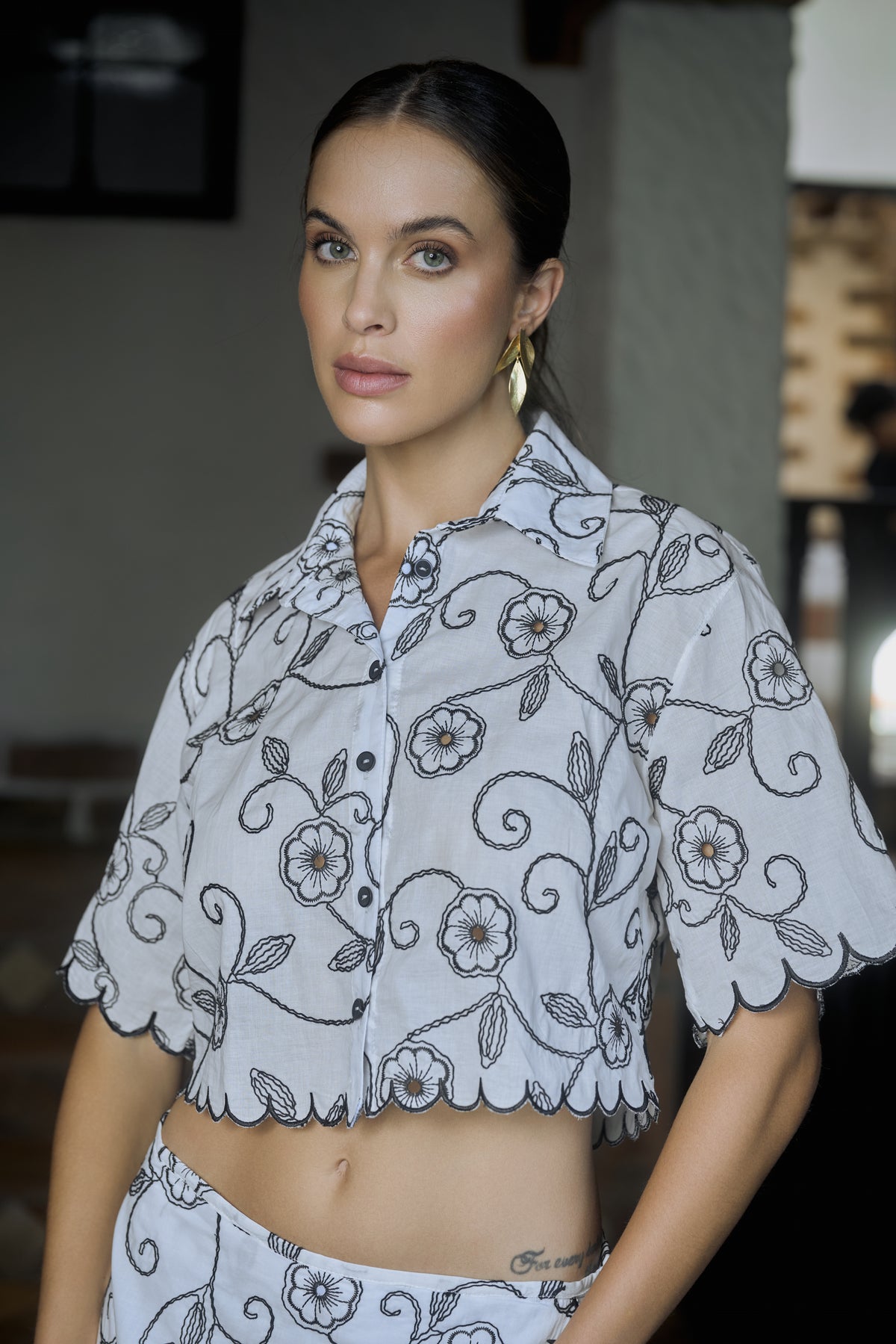 CAMISA MATILDE BLANCA BORDADA PRE-ORDER*